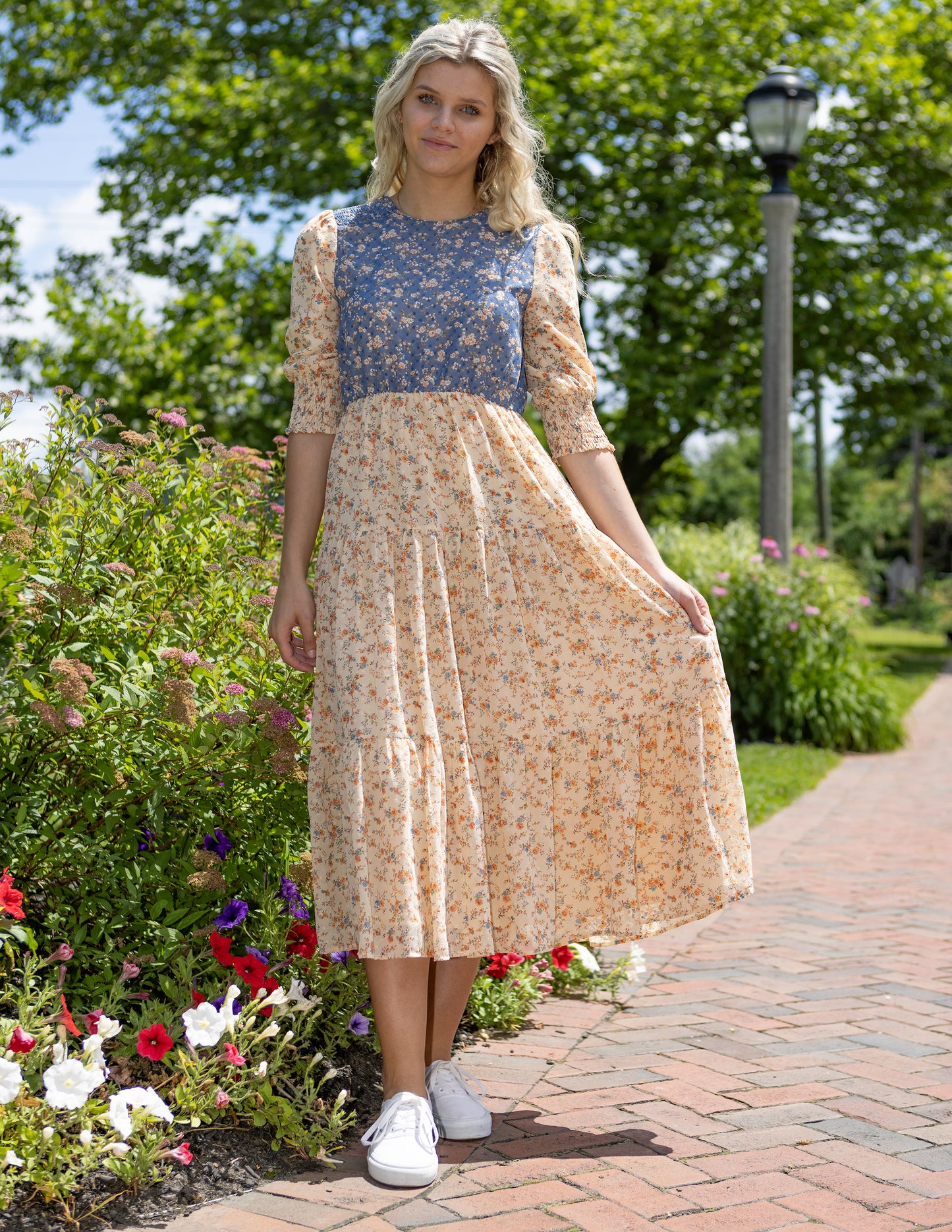 Helen Tiered Floral Print Midi Dress